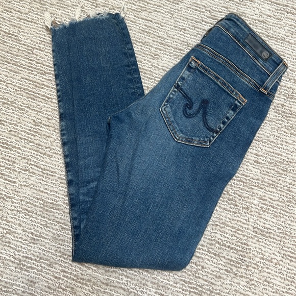 AG Denim “the Farrah” high-rise skinny ankle - Picture 5 of 5